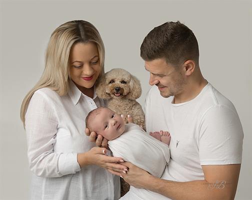 Newport Rogerstone new born photo shoot